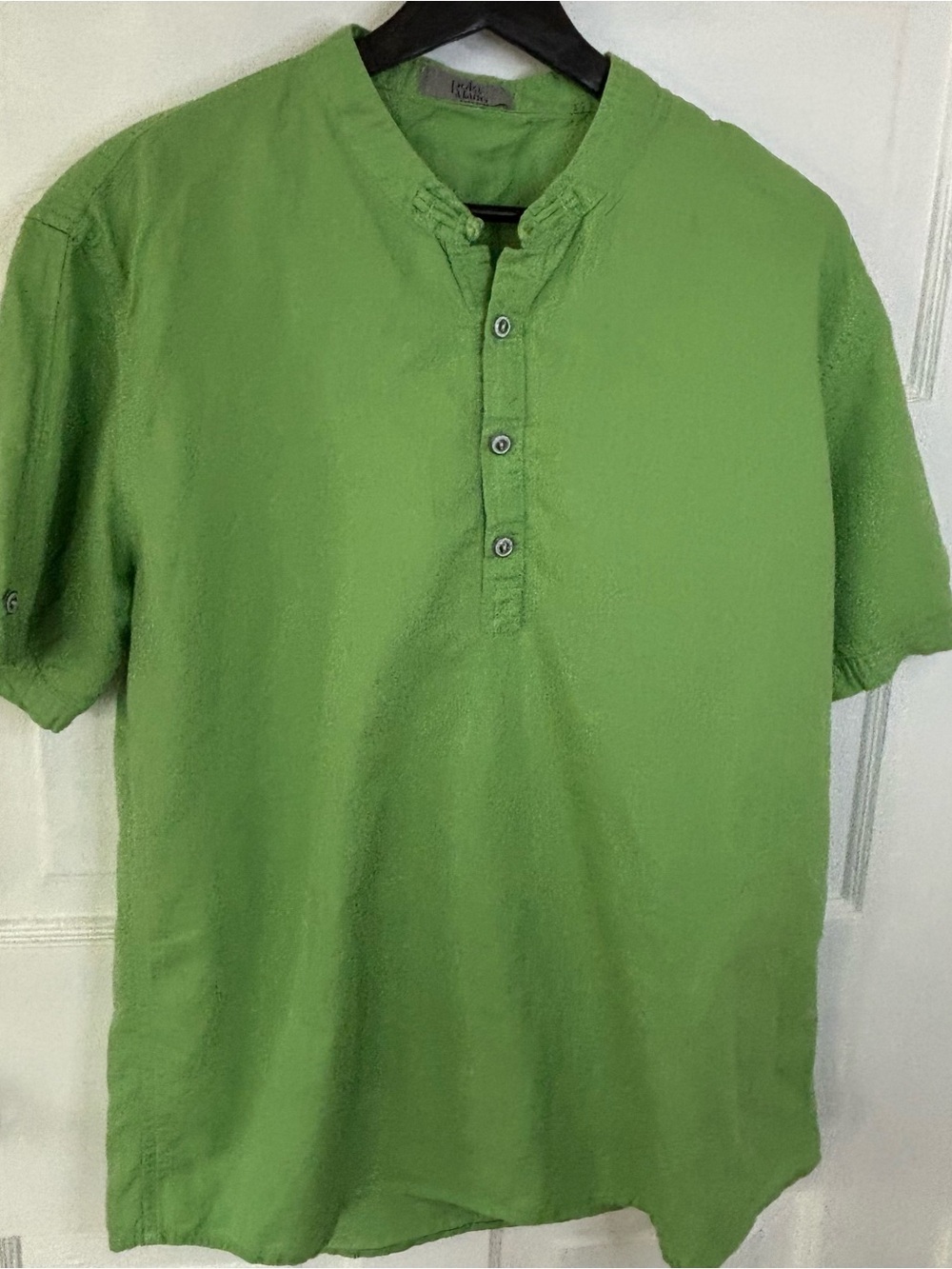 Polo Mano Men's Green Short-Sleeve Button Henley Shirt